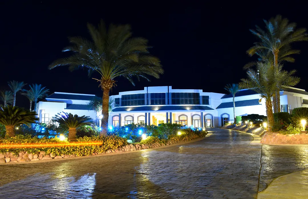 Parrotel Beach Resort-1